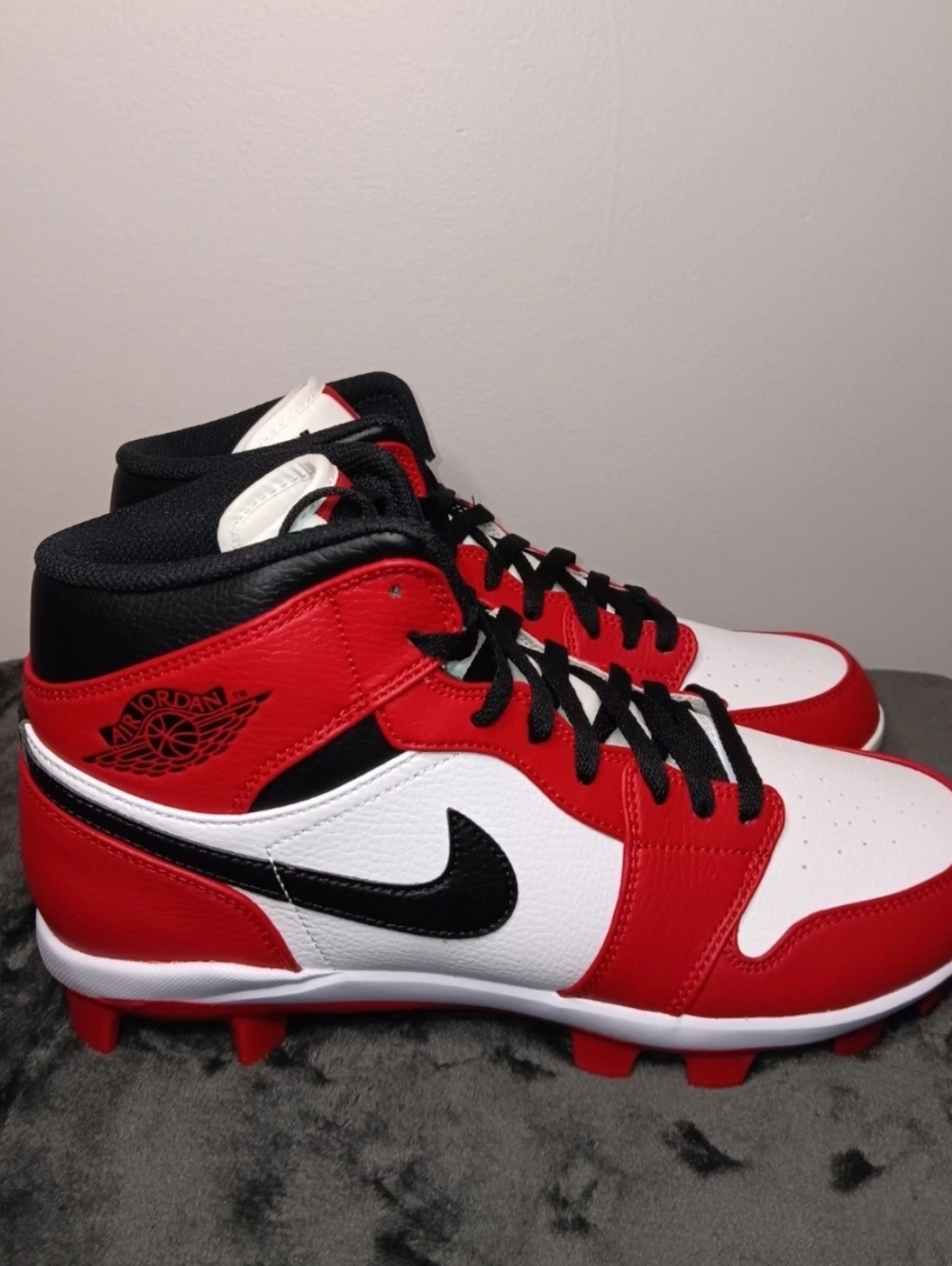 New Nike Air Jordan 1 Retro High MCS Chicago (Sz 11.5) Men Baseball  Cleats